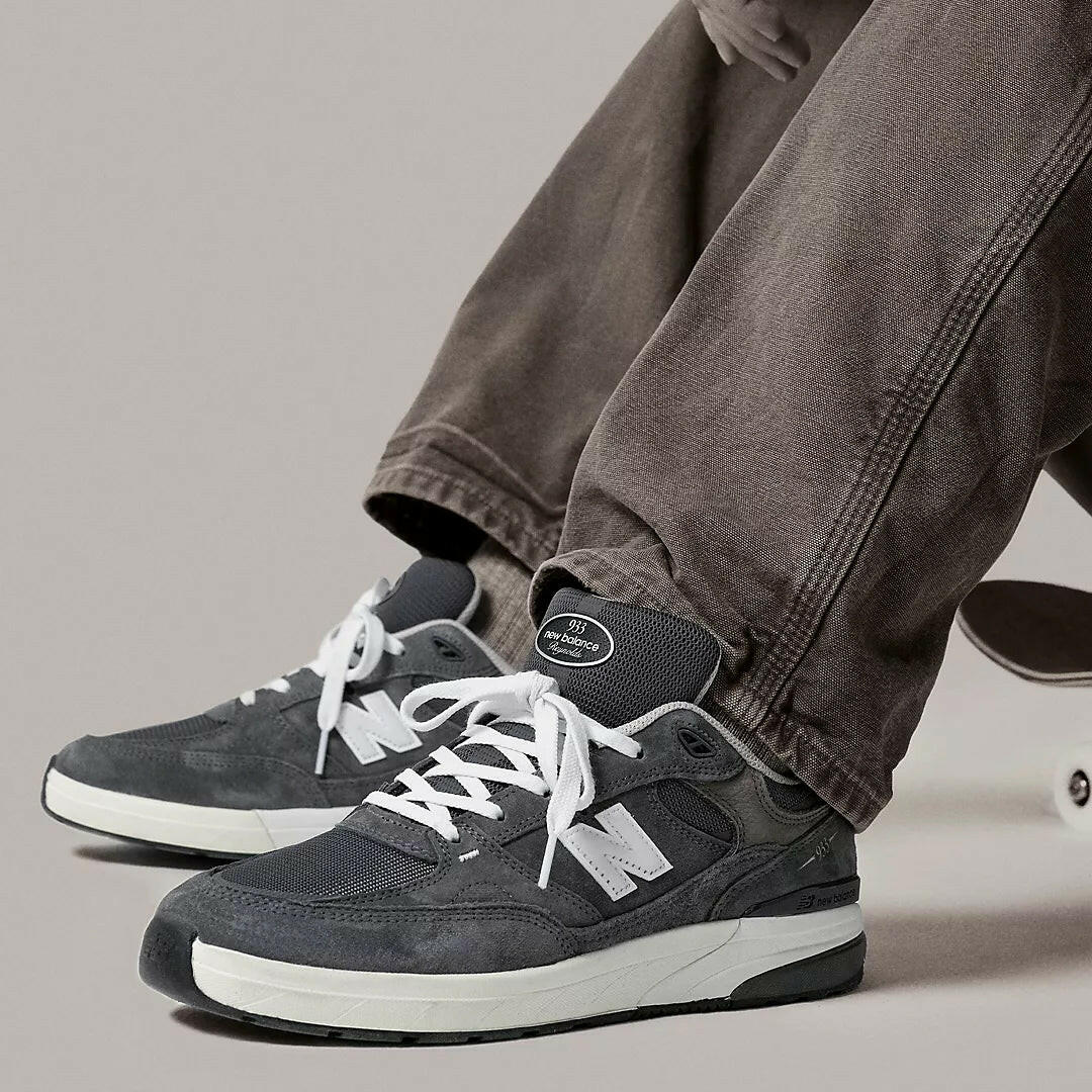 New Balance - Andrew Reynolds 933 Shoes Grey/White - Image 7