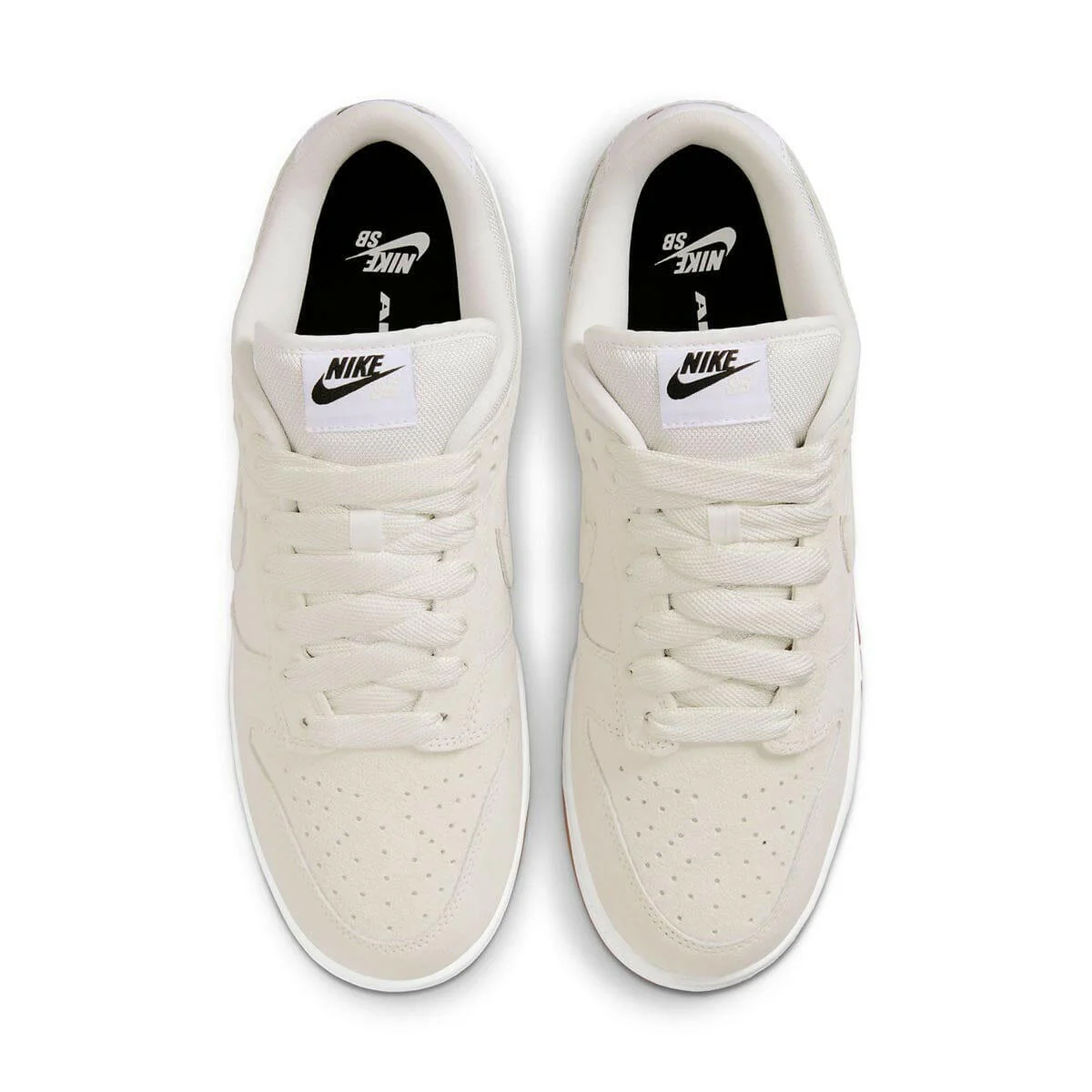 Nike SB - Dunk Low Pro B Shoes Pale Ivory/Summit White - Image 3