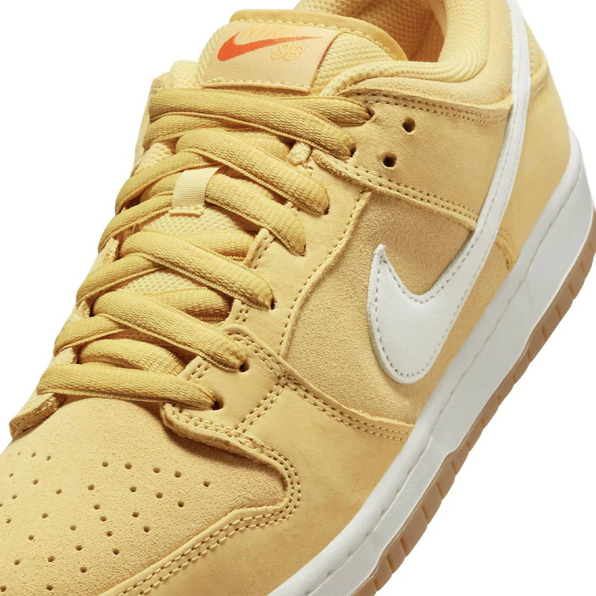 Nike SB - Dunk Low Pro Shoes Saturn Gold - Image 4