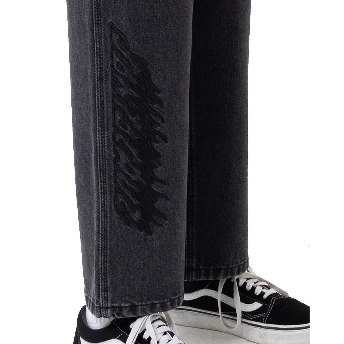 Santa Cruz - Twin Flamed Dot Youth Jeans Washed Black - Image 4