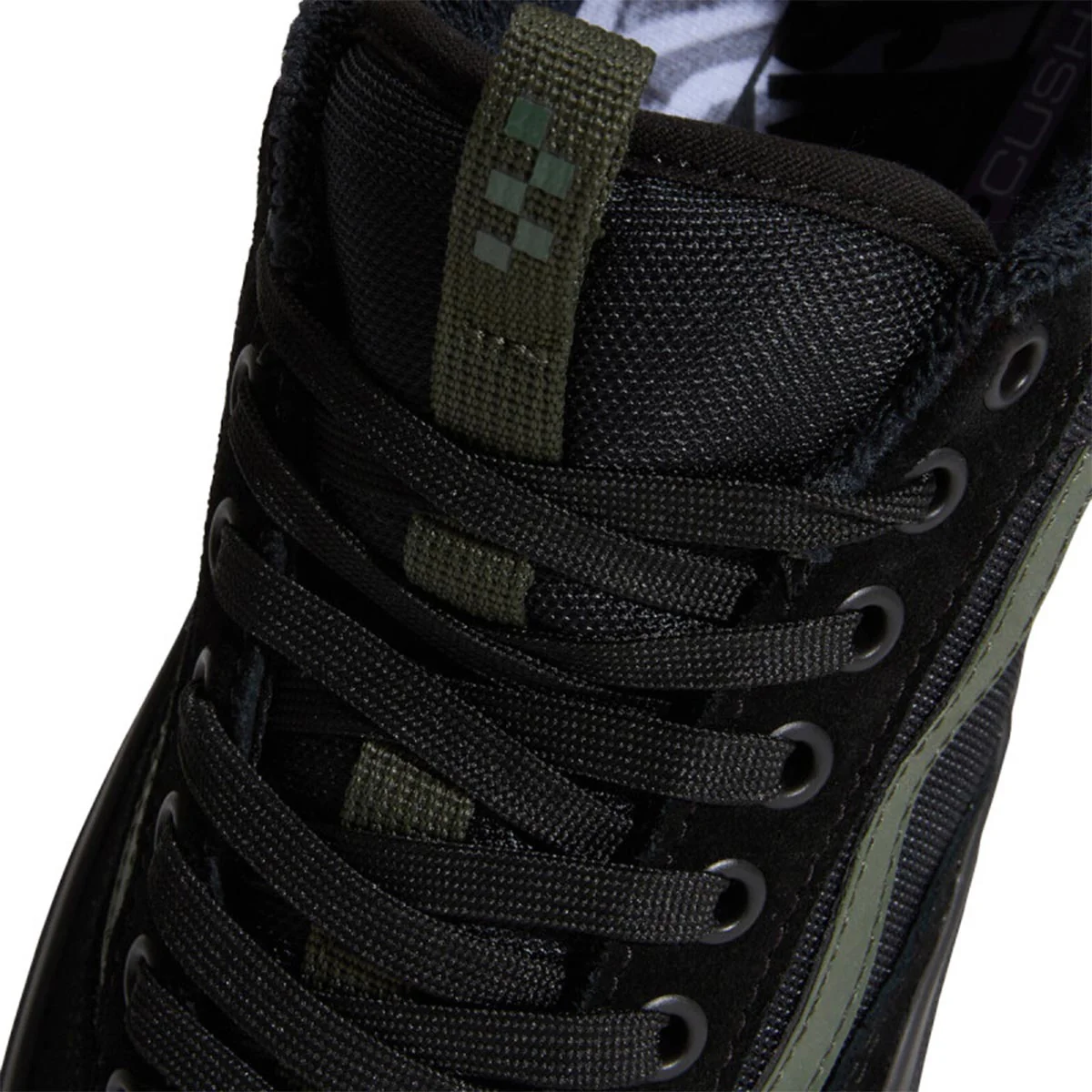 Vans - Skate Old Skool 36+ Atiba Shoes Black/Dark Green - Image 6