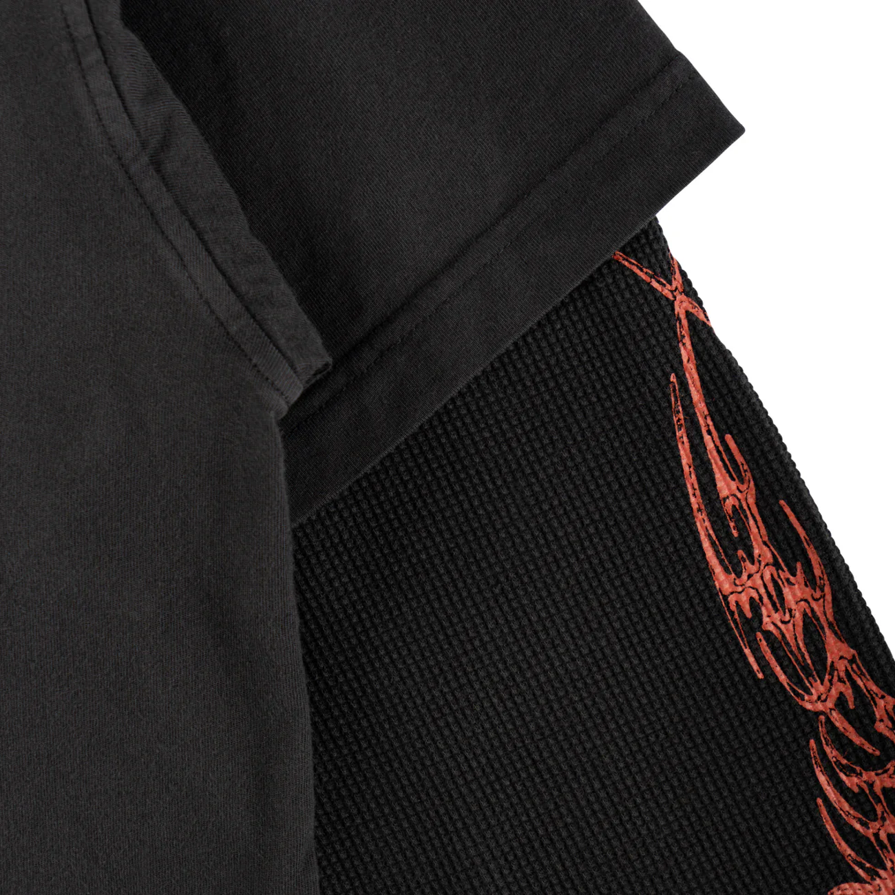 Welcome - Caste Layered L/S Knit Black/Red - Image 4